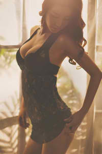 郭采洁向汪峰道歉